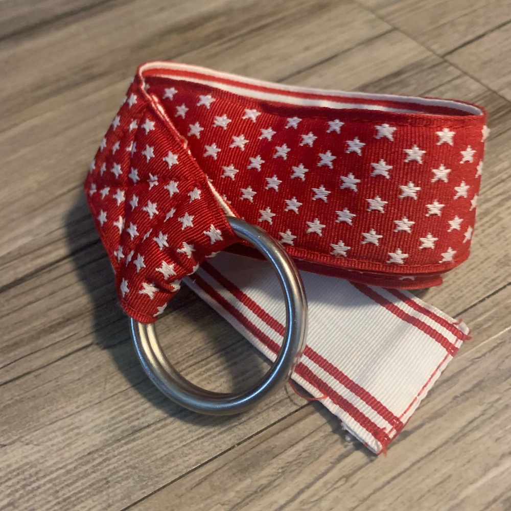 Red & white star belt ⭐️